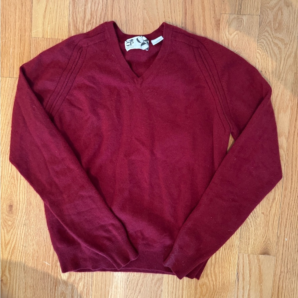Barneys New York Deep Red V-Neck Cashmere Sweater